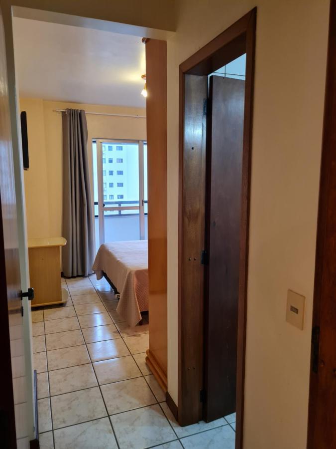 Apartamento 2 Quartos Central Diferenciado Apartment บัลเนอาริโอ กังโบริว ภายนอก รูปภาพ